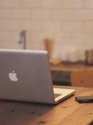 کفش زنانه پلی‌استر رنگ زرد کد XL3QQ